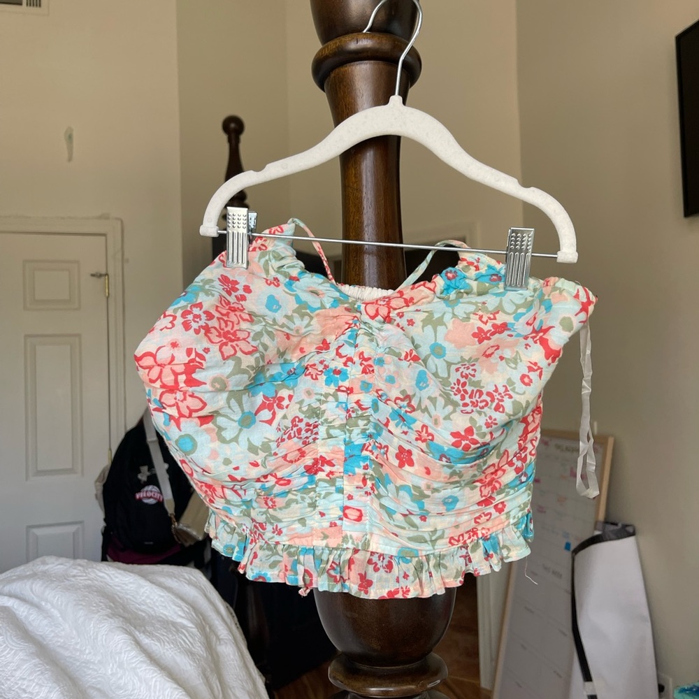American Eagle Floral Crop Top with Ruffle Hem